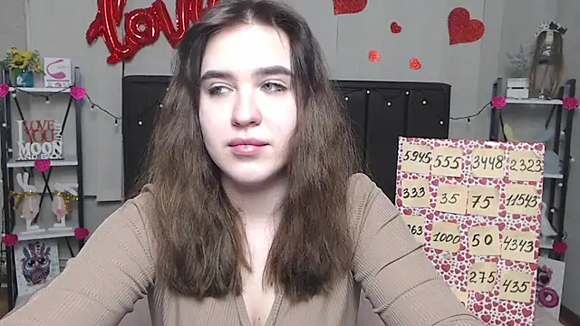 Snapshot of LauraHlot chatting on February 2025 12:54:02 AM LauraHlot online show from February 2025 12:54:02 AM