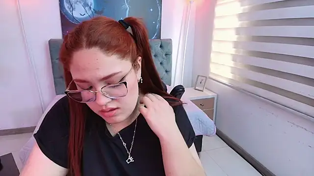 Camiila Osorio online show from March 2025 04:18:02 PM