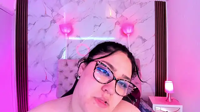 Camiila Osorio online show from March 2026 08:03:01 PM