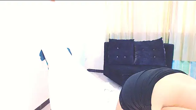 Stephanie520 online show from December 2024 06:52:01 PM