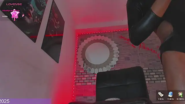 Snapshot of Karla-Ebony chatting on March 2025 01:40:01 PM Karla-Ebony online show from March 2025 01:40:01 PM