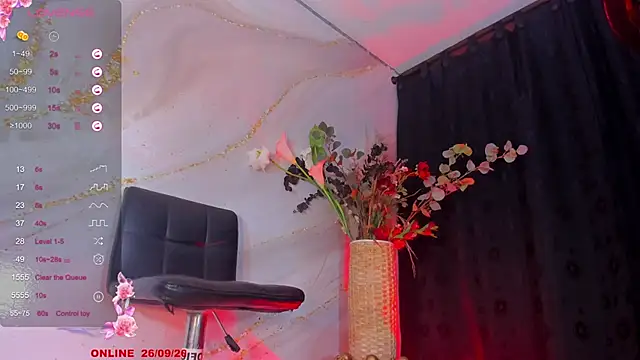 Snapshot of Karla-Ebony chatting on September 2025 01:15:01 PM Karla-Ebony online show from September 2025 01:15:01 PM