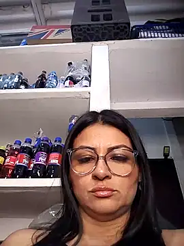 Linda Lars online show from November 2025 04:12:02 AM