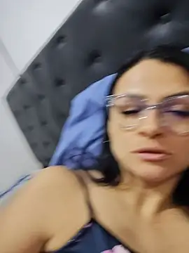 Linda Lars online show from April 2026 03:13:01 AM