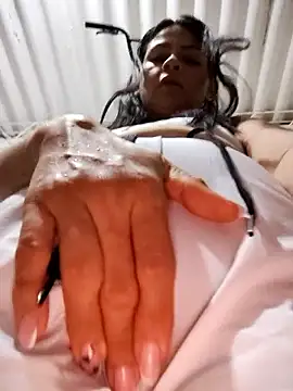 Linda Lars online show from April 2026 03:06:02 AM