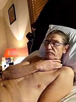 coolbrease10 online show from December 2024 05:27:02 AM