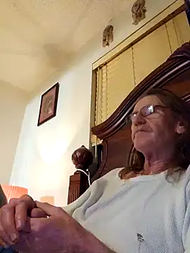 coolbrease10 online show from January 2025 05:48:02 AM