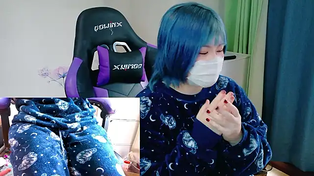 Snapshot of hazuki_8008 chatting on November 2025 02:56:02 AM hazuki 8008 online show from November 2025 02:56:02 AM