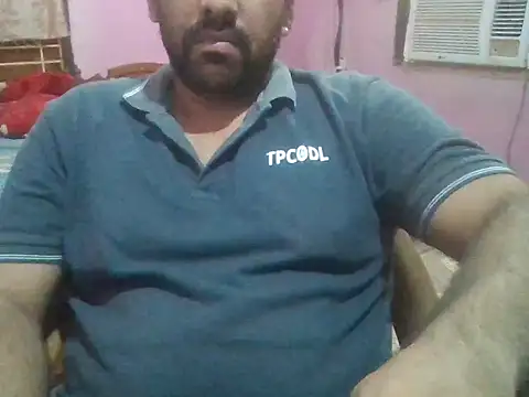 boyplay1000 online show from November 2025 06:58:01 AM