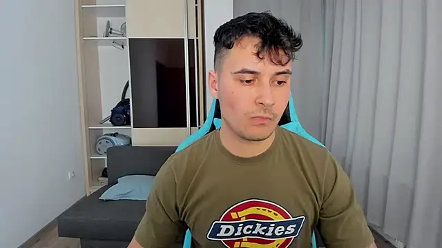 Snapshot of MatMalonne chatting on February 2026 01:14:02 PM MatMalonne online show from February 2026 01:14:02 PM