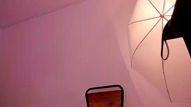 cloehonney online show from November 2025 10:35:02 AM