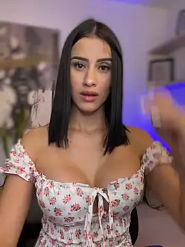 SarahhSmitth1 online show from December 2024 10:28:02 PM