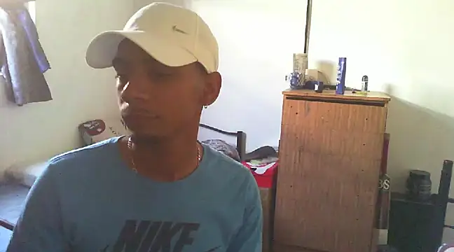 29YOURZ 28  online show from February 2025 07:49:02 AM