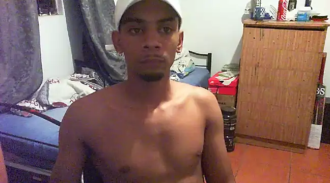 29YOURZ 28  online show from February 2025 07:07:01 PM