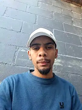 29YOURZ 28  online show from September 2025 12:42:01 PM