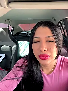 Snapshot of kiim_taaylor chatting on September 2025 12:42:02 PM kiim taaylor online show from September 2025 12:42:02 PM