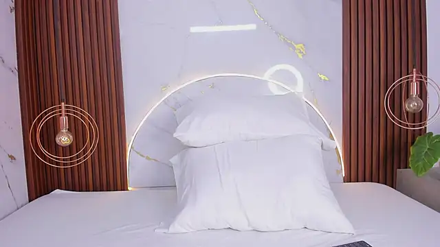 miamiller69 online show from February 2026 04:24:01 AM