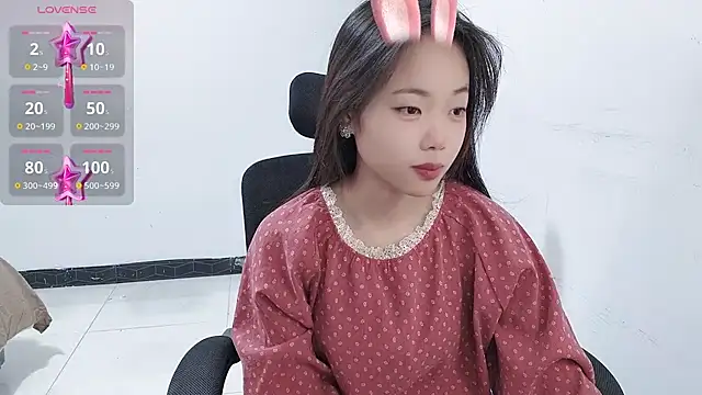 Lvy--v online show from January 2025 10:02:01 PM