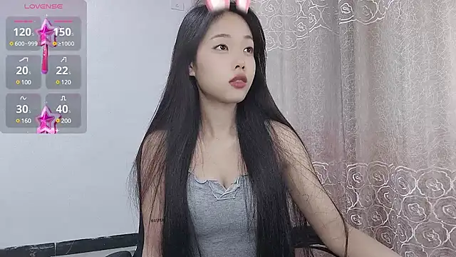 Lvy--v online show from March 2025 10:17:02 PM