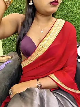 Snapshot of yhona_darling chatting on March 2026 03:45:01 PM yhona darling online show from March 2026 03:45:01 PM