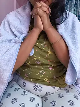 Snapshot of MUMTAJ-1 chatting on July 2026 12:28:01 AM MUMTAJ-1 online show from July 2026 12:28:01 AM
