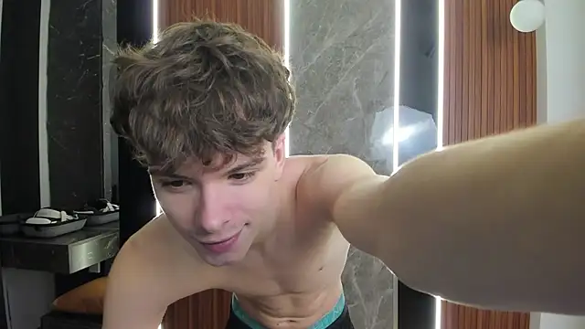 Snapshot of calvin_love_you chatting on May 2026 03:07:01 PM calvin love you online show from May 2026 03:07:01 PM