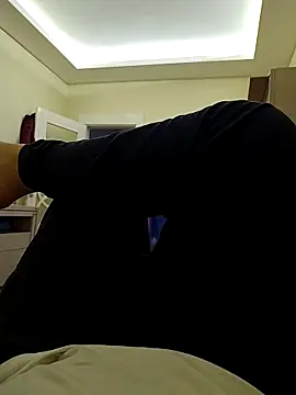 31cektirenbatuu online show from March 2025 10:15:02 PM