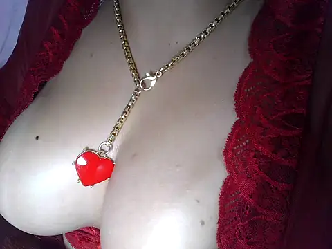 Snapshot of Milena-S2 chatting on December 2024 04:48:02 AM Milena-S2 online show from December 2024 04:48:02 AM