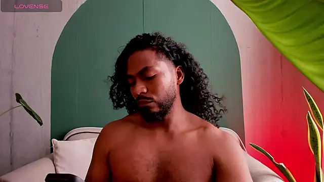 noah jones   online show from April 2026 08:21:01 PM