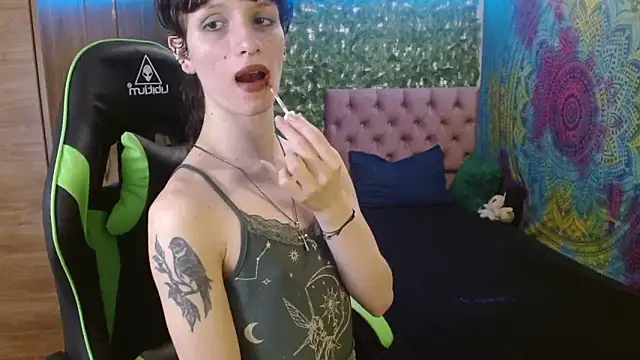 BurningVenus12 online show from April 2026 07:11:02 PM