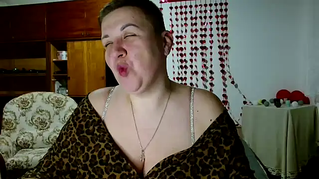 Annet1912 online show from March 2025 06:40:02 PM