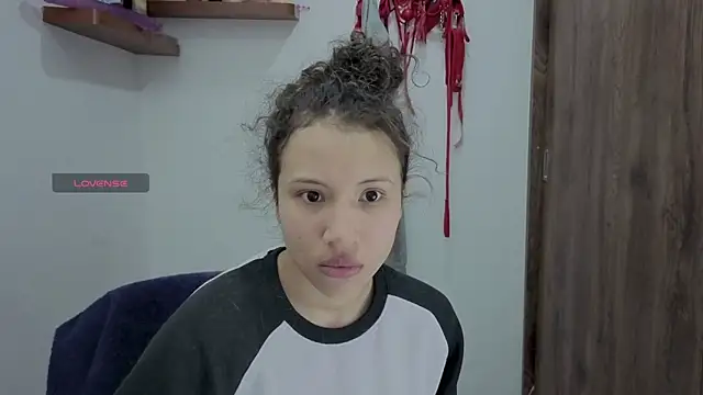 avans 15 online show from December 2025 01:22:01 AM