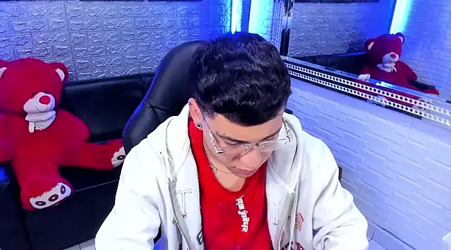 Snapshot of salvadorgomezx chatting on February 2025 09:20:01 AM salvadorgomezx online show from February 2025 09:20:01 AM