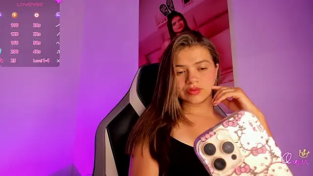 PaigeJayden online show from April 2026 11:32:02 PM