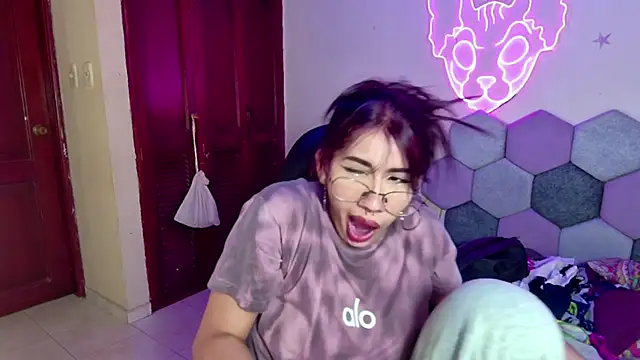 Horny tgn online show from February 2025 12:55:02 PM