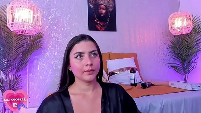 Snapshot of lilicooper_ chatting on December 2024 02:52:01 AM lilicooper online show from December 2024 02:52:01 AM