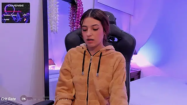 sofiarouge online show from February 2025 10:54:01 PM