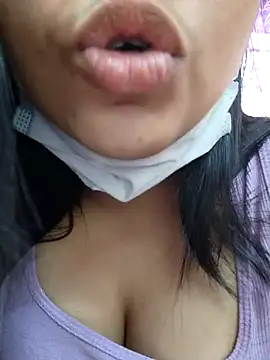 Myloveurvi online show from December 2024 09:17:02 AM