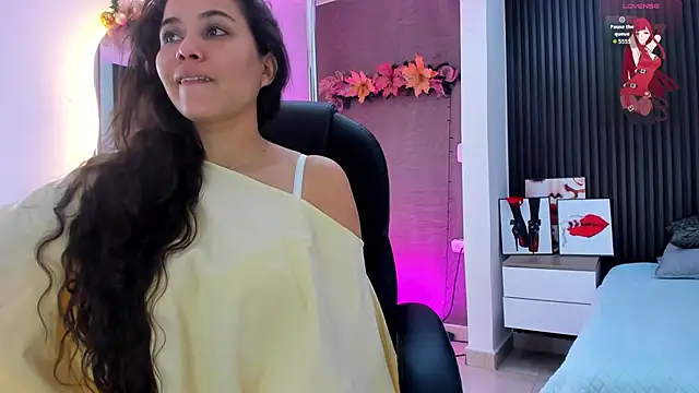 natasha  jackson online show from November 2025 12:08:02 PM