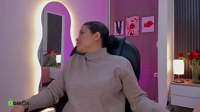 natasha  jackson online show from February 2026 12:03:01 PM