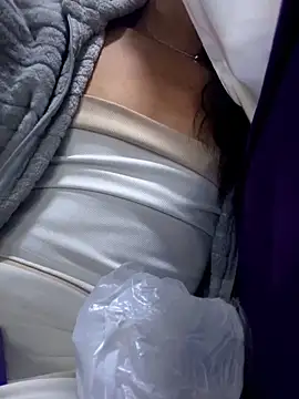 Nikol Rang   online show from November 2025 07:14:01 PM