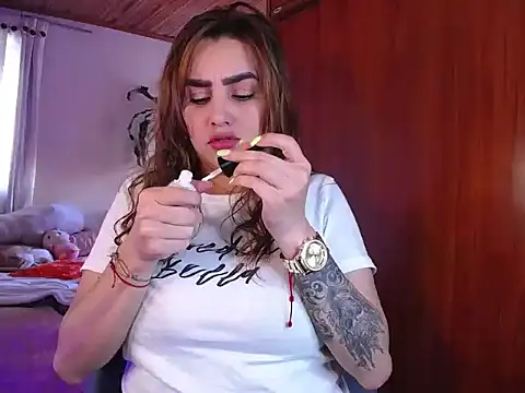 Lu perez online show from September 2025 08:45:02 PM