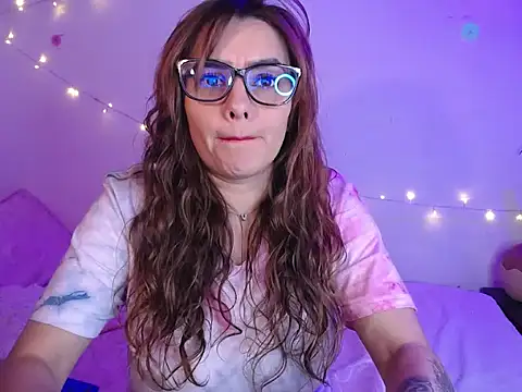 Lu perez online show from November 2025 10:10:02 PM