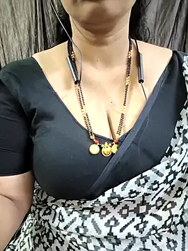 bhuvana555 online show from April 2026 05:21:01 PM