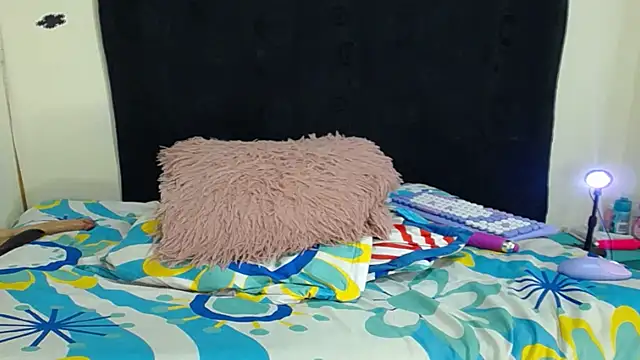 katty ebonny online show from December 2024 03:59:02 AM