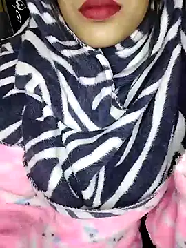 Sreya213 online show from December 2024 04:38:01 PM