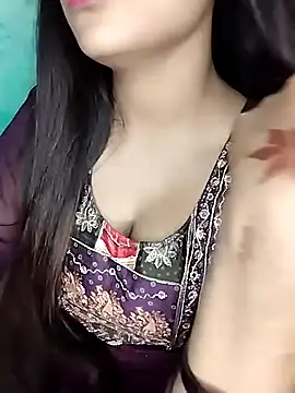 Sreya213 online show from October 2025 03:53:02 AM