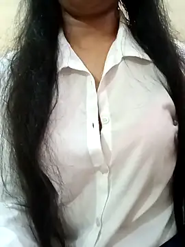 Snapshot of Rina777o chatting on March 2025 09:03:02 PM Rina777o online show from March 2025 09:03:02 PM