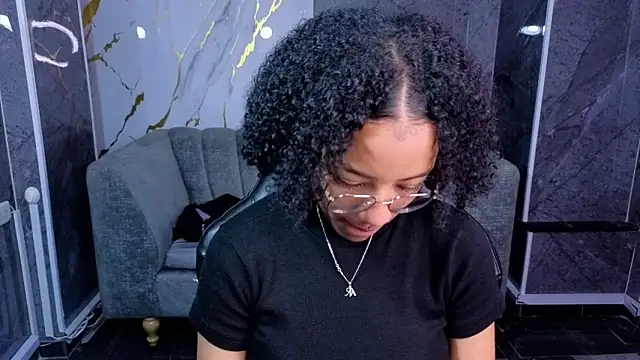 Violeth b online show from October 2025 12:50:02 PM