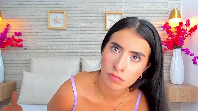 IssabellaLopez online show from September 2025 12:10:01 AM